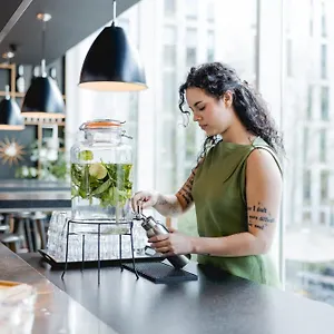 citizenm-tower-of-london.brighton-hotels-england.com/